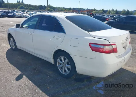 2009 Toyota Camry Le z USA, uszkodzony, nr VIN 4T1BE46K29U827171